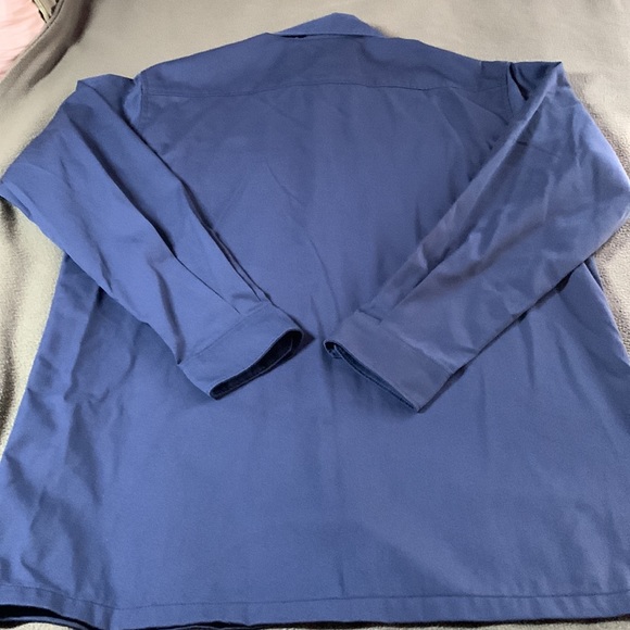 Men’s Carhartt navy, long sleeve shirt. Size L. Chest approx 24 inches - Picture 10 of 13